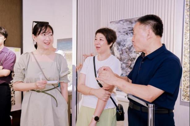 “繁花•袁付国当代水墨艺术展”在深圳开幕