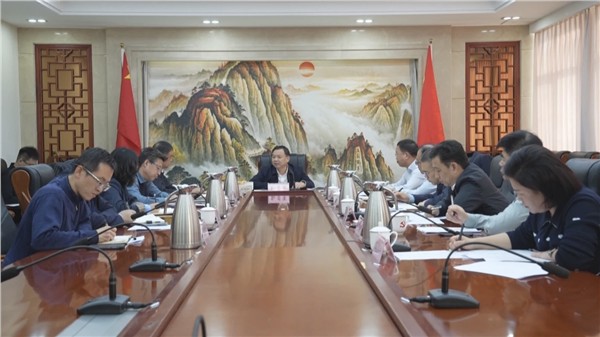 _IBK__IBK__IBK_微信图片_2025-11-18_105829_257.jpg 孙荣军现场办公并召开座谈会 专题调度赤泥综合利用工作