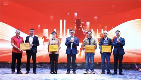 _IBK_4.jpg 开平市长沙商会举办2026年春茗联谊 政企同心共绘高质量发展新篇