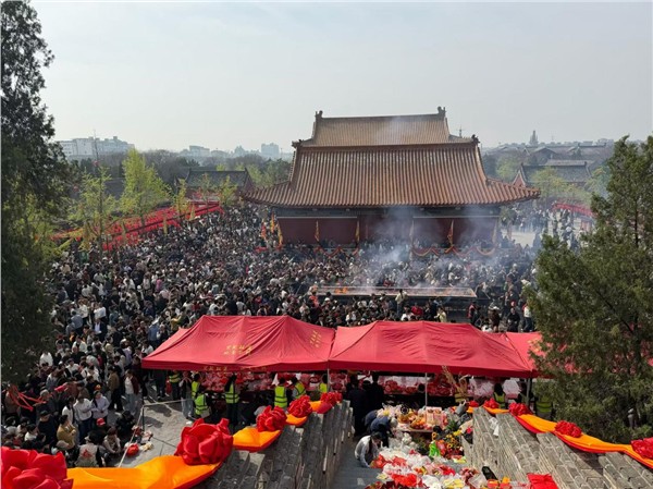 _IBK_1.jpg 鹿邑老子庙会盛大启幕 非遗展演精彩纷呈 宋河酒业亮相添彩