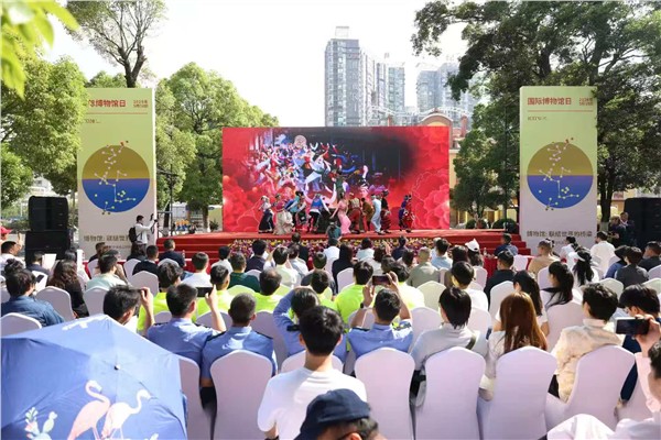 沉浸式实景演出+文创市集 云南铁路博物馆开启“博物馆奇妙日”