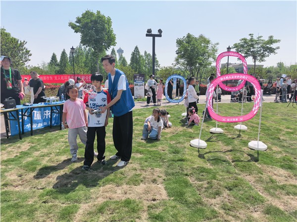 公益航空科普润童心 点亮少年逐梦蓝天路——河南济源以科创科普赋能低空经济人才培育