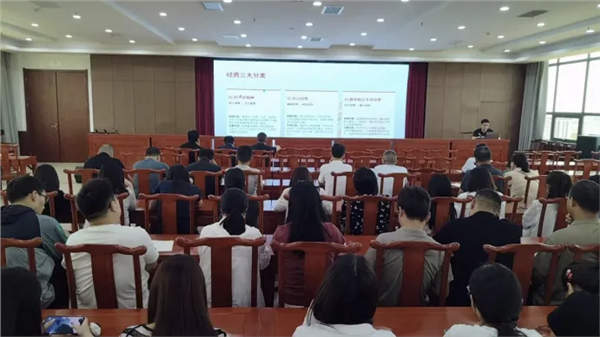 精准赋能强本领  规范管理提质效——鹿邑县财政局开展村级组织运转经费专题业务培训