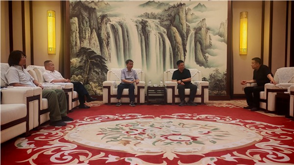 深挖天山药谷文脉 赋能丝路康养产业——中国药文化研究会赴新疆伊犁开展中医药产业调研考察