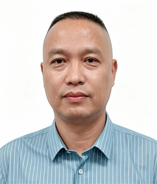 深耕经济舆论阵地 笔镜并行绘就产业华章——记中国国际新闻杂志社经济部主任、特约记者黄顺永