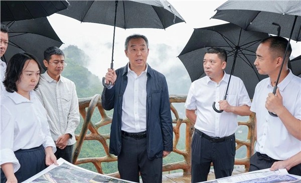 筑牢生命安全防线 苏建宏赴盐津县大关县调研防汛减灾与地灾防范工作
