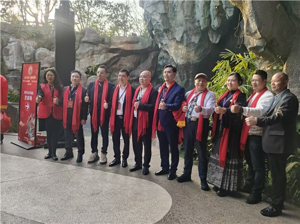 忠义铸魂 法理载道 笔墨传声——中国国际新闻杂志社特约记者叶天发（叶发）履职简介